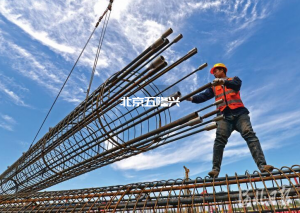 What is reinforcement cage and what is its function?