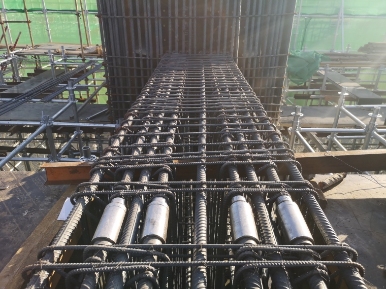 钢筋混凝土梁与型钢混凝土柱连接瓶颈技术插图3