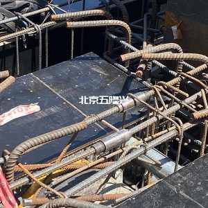 型钢劲性柱与钢筋连接